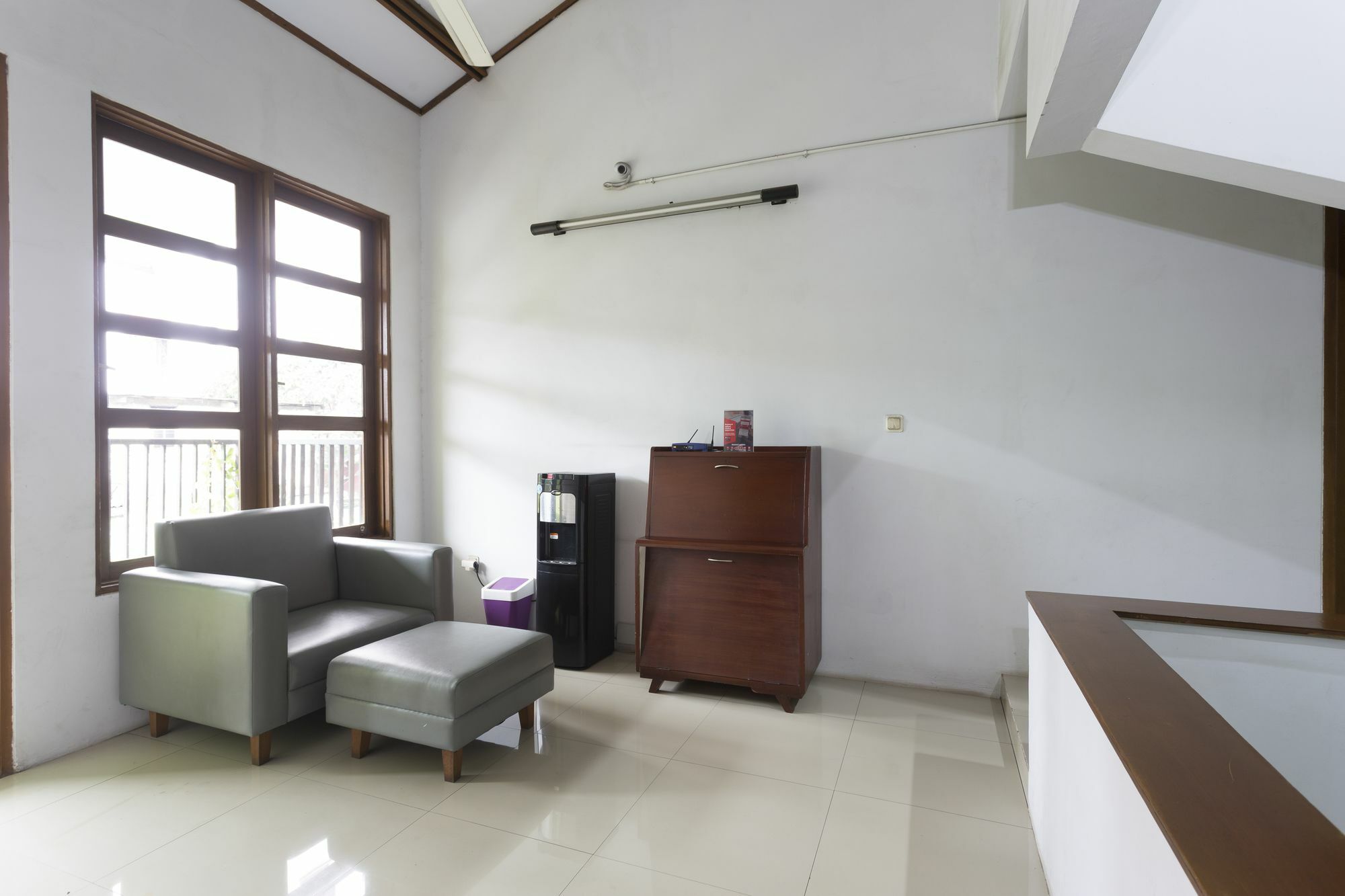 Rumah tetamu Reddoorz Near Cilandak Town Square 2 3*